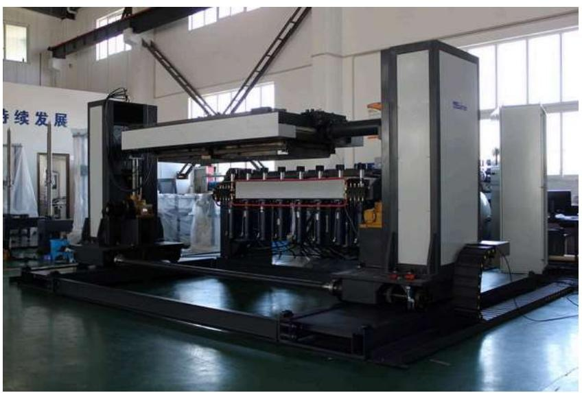 बड़े, उच्च-प्रदर्शन कंपोजिट के लिए उपयुक्त दो आरटीएम प्रक्रियाएं हैं: