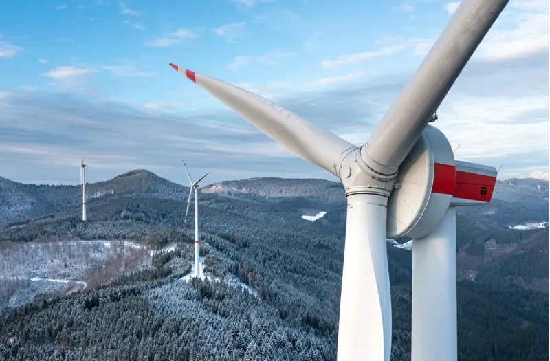 वैश्विक अपतटीय पवन ऊर्जा विकास की वर्तमान स्थिति और दृष्टिकोण